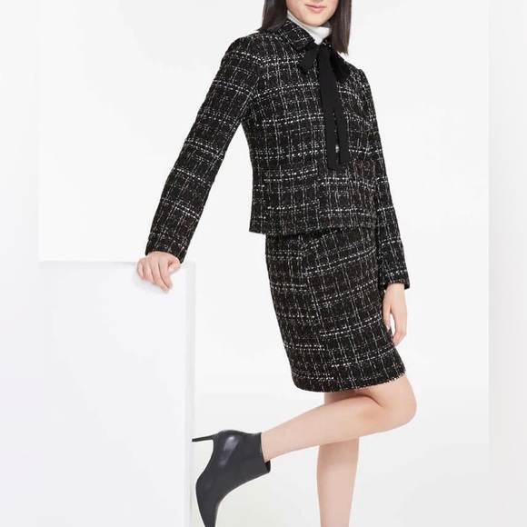 Tweed Boucle Jacket - Picture 2 of 16